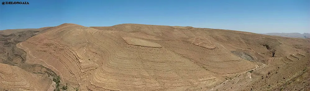 Heuvels in het Anti-Atlas gebergte rondom de Draa