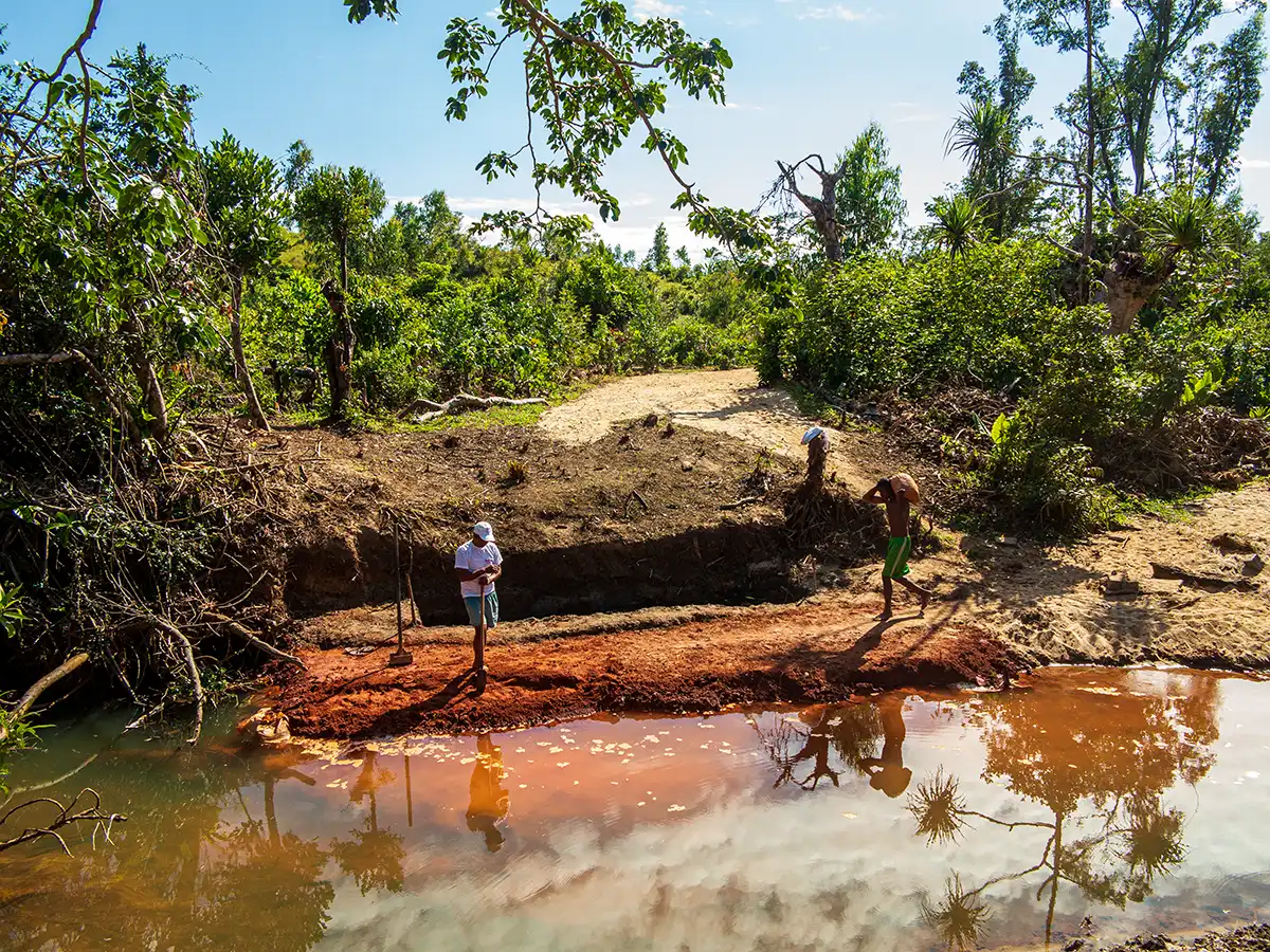 Constructie van nieuwe brug