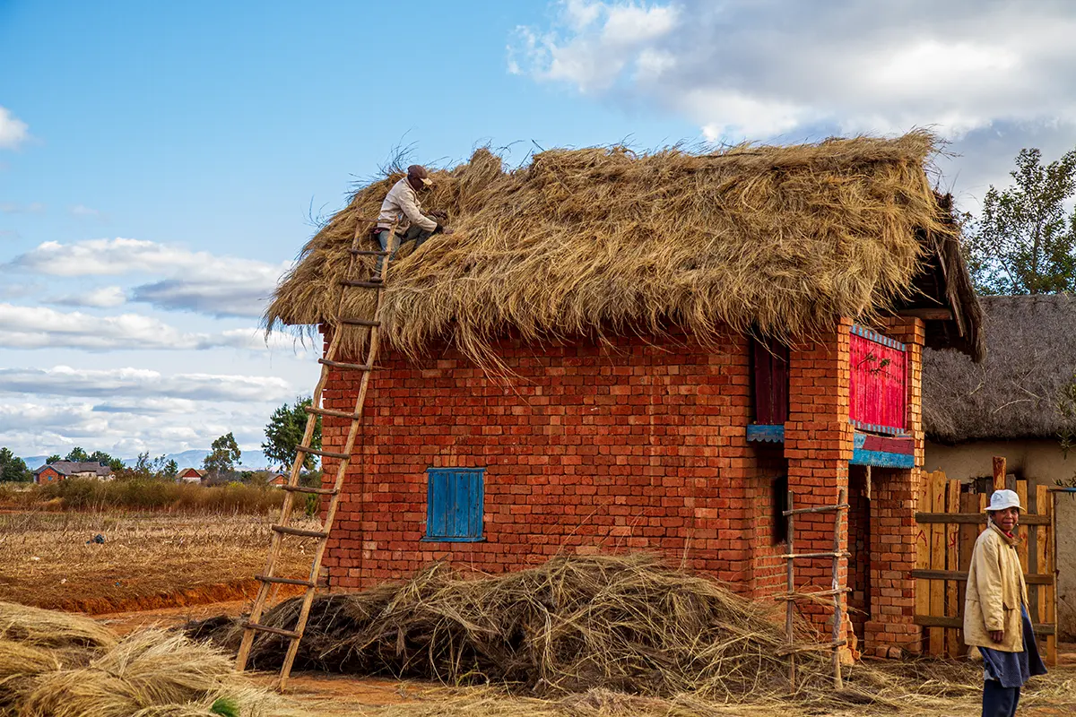 Huizen in de dorpen tussen Antananarivo en Antsirabe