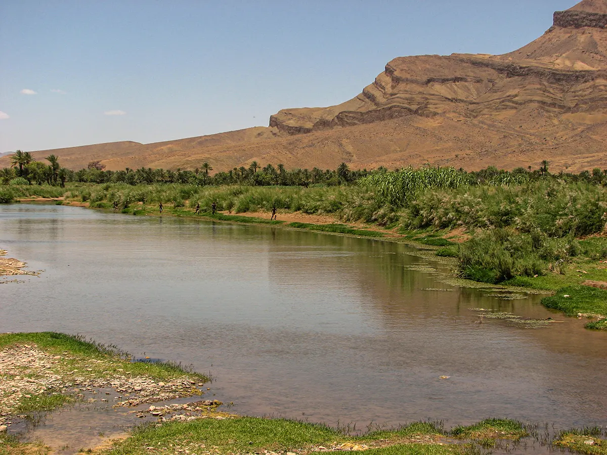 De rivier Draa bij Agdz